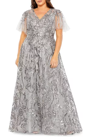 Mac Duggal Women Evening dresses - Women's Fabulouss Flutter-Sleeve Embellished Plus-Size Gown - Platinum - Size 20W