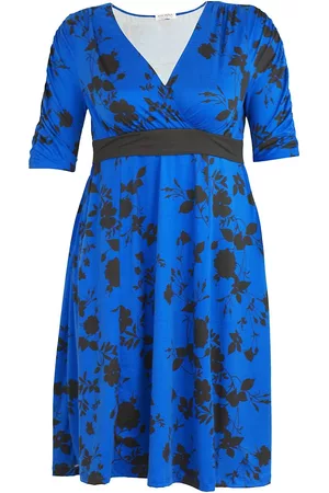 Kiyonna Women Printed & Patterned Dresses - Women's Gabriella Floral Dress - Blue Floral Impressions - Size 14 - Blue Floral Impressions - Size 14