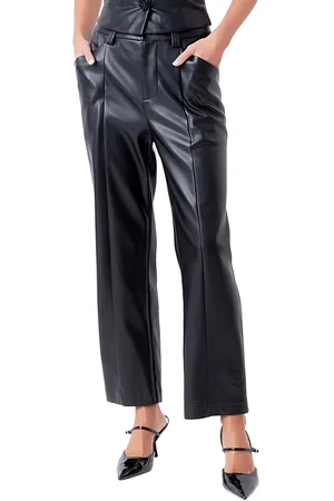 The latest collection of leather pants in the size 27/32 for women