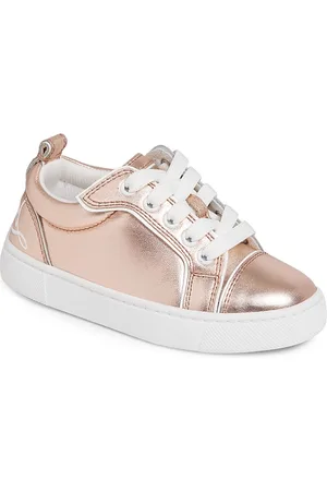 Girl on sale louboutin sneakers