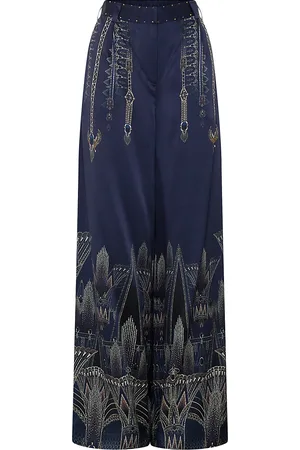 Camilla Women