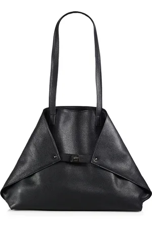 AKRIS Women