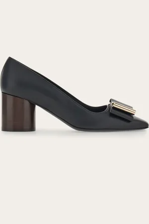 Ferragamo Woman Pump shoe Black Size 5