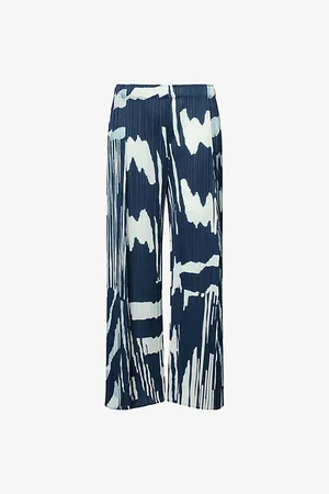 PLEATS PLEASE ISSEY MIYAKE Womens Refraction Abstract-Print Pleated Knitted Trousers 3