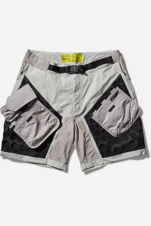 Nike Men s ISPA Modular Pocket Shorts Light Bone