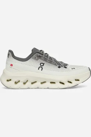 On Running Women s Cloudtilt Sneakers Rock / Ivory