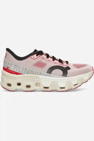 On Running Women s Cloudmster Hyper Sneakers / Cream