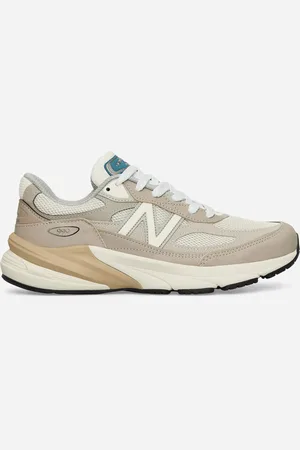 New Balance Made in USA 990v6 Sneakers Light Mushroom / Moonrock