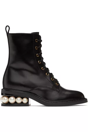 Nicholas Kirkwood Pearlogy Leather Combat Boots in Black