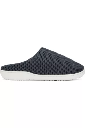 Suburban Riot Men Slippers - Gray Quilted Slippers