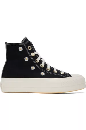 Converse Women Canvas Sneakers - Black Chuck Taylor All Star Lift Sneakers