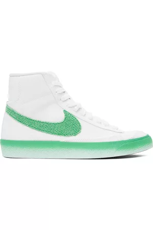 Nike Women Blazers - White & Green Blazer Mid '77 Sneakers