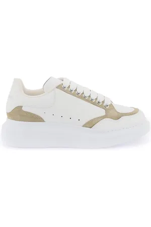 Alexander McQueen Alexander McQueen OVERSIZED Sneakers - Stylemyle