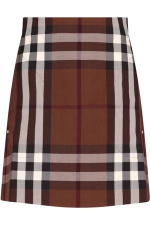 Burberry Tartan Pattern Skirt