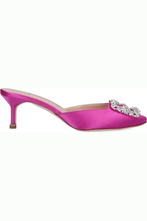 Manolo Blahnik Hangisimu 50
