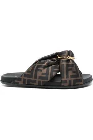 Fendi Feel Flat Sandals