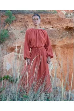 beaumont Women Midi Skirts - Ursa Organic Cotton Skirt In Paprika