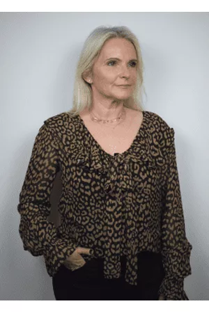 Lily & Lionel Women Tops - Joni Top Leopard Bronze