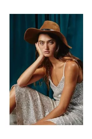 BUCKETLIST Women Nightdresses & Shirts - Sparkle All Night Sequin Slip Dress