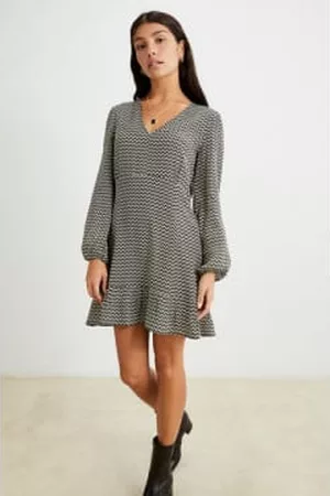 Ese o Ese Women Printed & Patterned Dresses - Brittany Short Geometric Print Dress