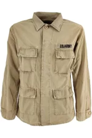 Chesapeake's Korpela Men Sand Jacket