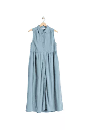 Indi & Cold Women Midi Dresses - Sleeveless Midi Smock Dress In Steel