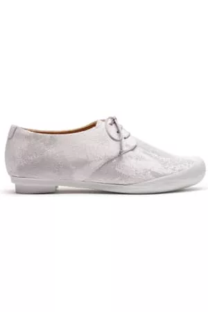 TRACEY NEULS Women Sneakers - GEEK Ice | Off Painterly Crust Leather Sneakers