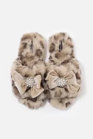 PRETTY YOU Women Slippers - Leopard Printed Anya Slippers