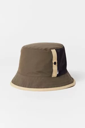 The North Face 66 Wide Brim Bucket Hat with Drawstring in cream-White