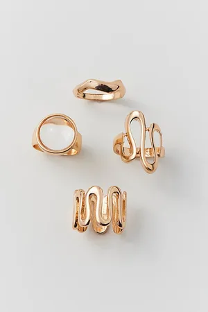 Spiral Statement Ring Set