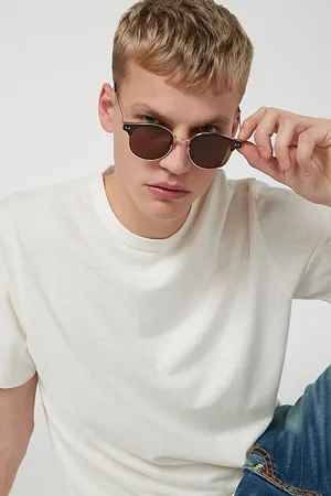 Astro Bug Wrap Sunglasses | Urban Outfitters Taiwan - Clothing, Music, Home  & Accessories