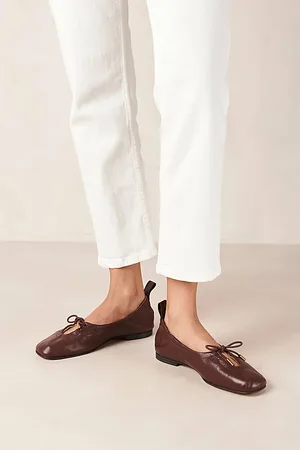 ALOHAS Rosalind Leather Ballet Flats in , Women