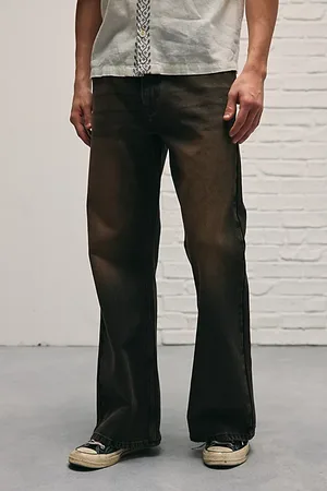 BDG Slacker Relaxed Flare Jean in , Men