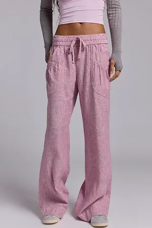 Kimchi Blue Simone Linen-Blend Flare Pant in , Women