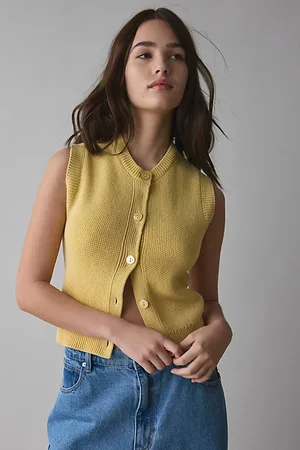 BDG Santorini Cropped Sweater Vest in , Women