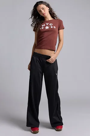 PUMA Essential Relaxed Low-Rise Popper Pant in Black, Women