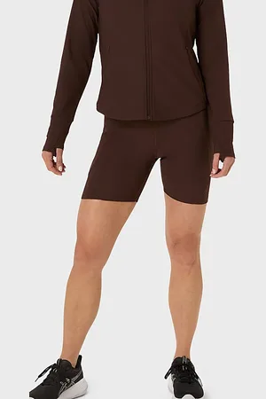 Asics Rib Bike Short in , Women