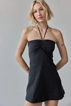 Kimchi Blue Cate Y-Neck Halter Mini Dress in , Women