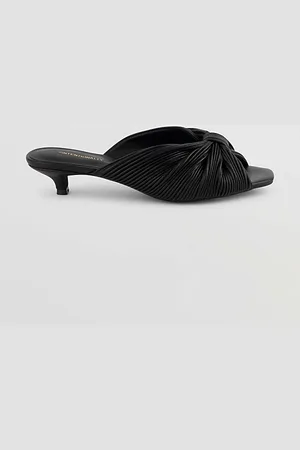 Intentionally blank Curfew Leather Kitten Heel in , Women
