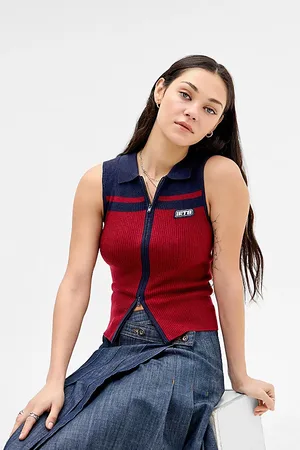 iets frans... Iets frans. Sleeveless Zip-Through Cardigan in , Women
