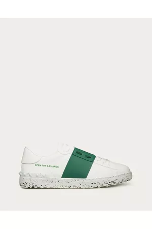 VALENTINO GARAVANI Men Low Top & Lifestyle Sneakers - Open for a Change Sneaker in bio-based material Man WHITE/ENGLISH GREEN 38.5