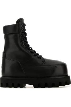Alexander McQueen Black leather ankle boots