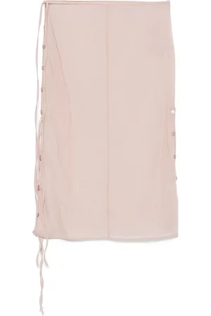 Low Classic Pink Skirts