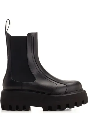Alexander McQueen Chelsea Sofa Boots Black